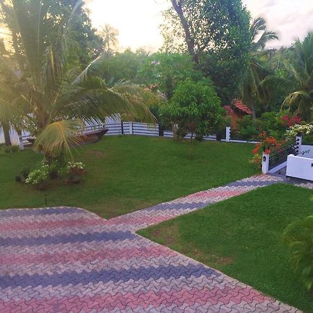 Villa Shanaya Hikkaduwa Exterior foto