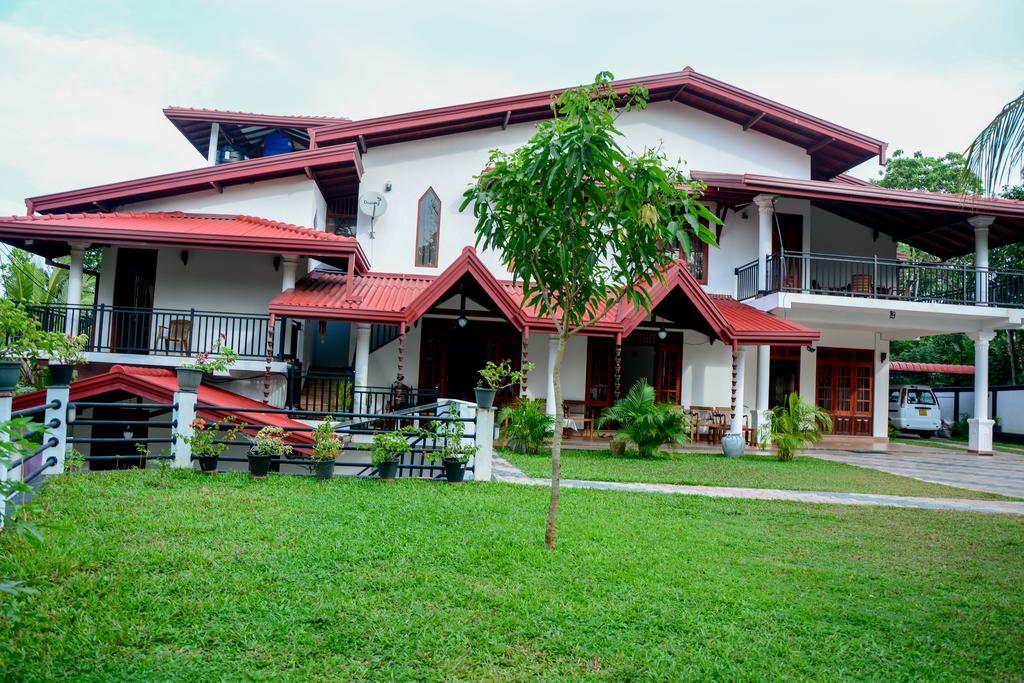Villa Shanaya Hikkaduwa Exterior foto